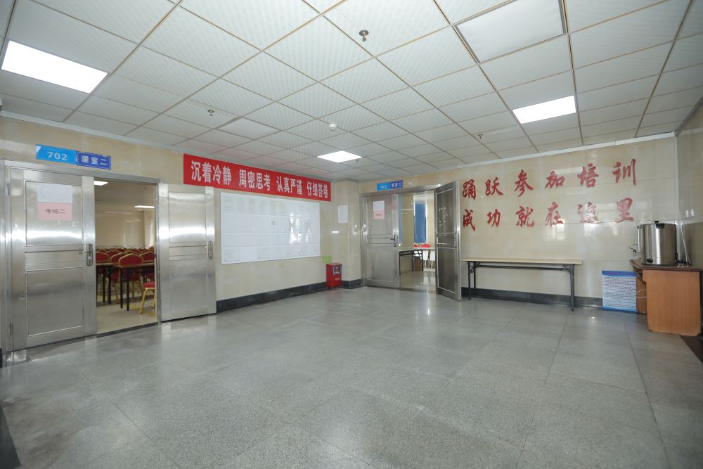 -五楼考场环境