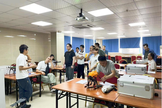 翼启梦想，翱翔天际——低空经济培训班助力飞行梦想起航！,交培中心